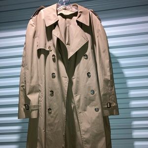 London Fog Coat Men’s Size 44 Tan Belted Trench